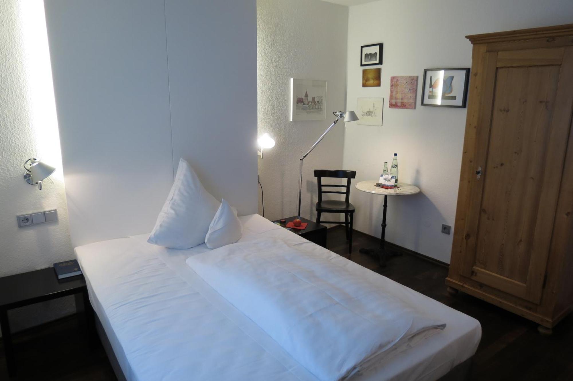 Hotel Am Main Veitshöchheim Pokój zdjęcie
